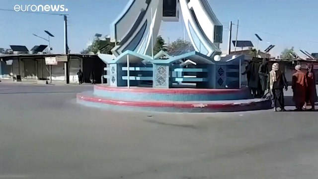 Afghanistan, continua l'avanzata dei talebani. Biden: I leader afghani devono unirsi