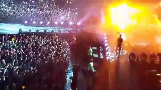 Luís Borges mostra o concerto de Enrique Iglesias