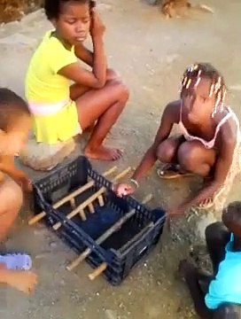 Os matraquilhos improvisados que se tornaram virais