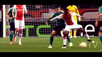 Riechedly Bazoer