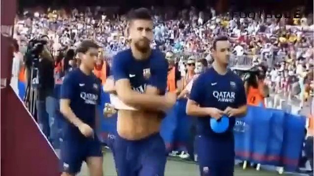 Quando as crianças conhecem os seus ídolos do futebol