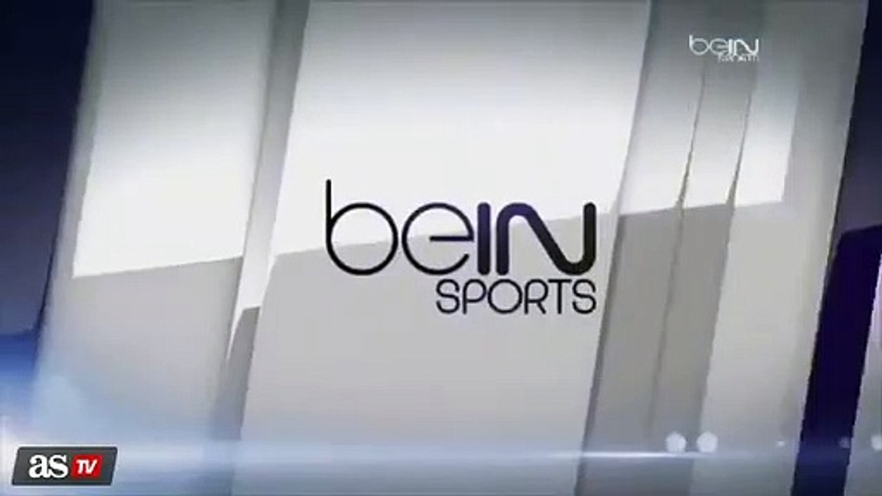 Xabi Alonso às turras com bandeirola de canto