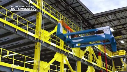 Jeremy Clarkson demonstra entrega aérea da Amazon