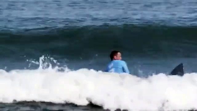 KFC parodia ataque de tubarão a Mick Fanning