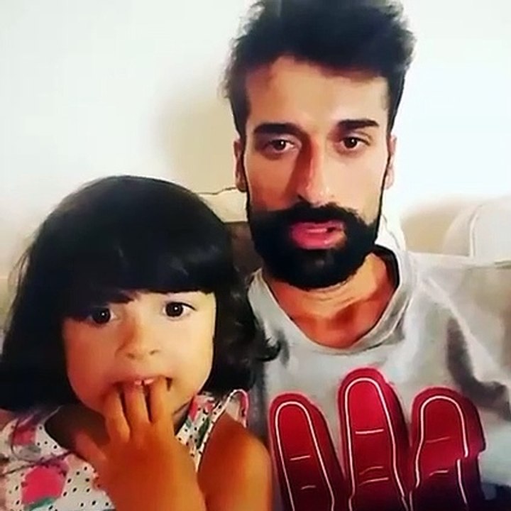 Filha de António Raminhos escolhe a ‘bruxa má’