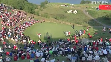 Andreas Harto propõe casamento em pleno jogo de Golfe