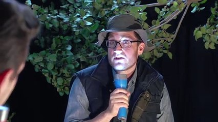 Saiba quantas gomas cabem na boca Jennifer Lawrence