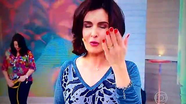 Fátima Bernardes anuncia morte de Cristiano Ronaldo