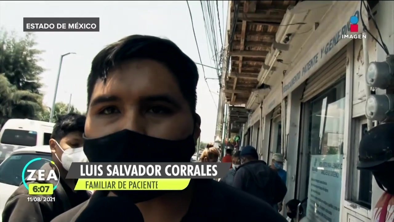 Familiares de pacientes covid buscan llenar tanques de oxígeno