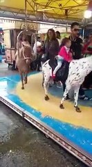 Poneis sevilha youtube