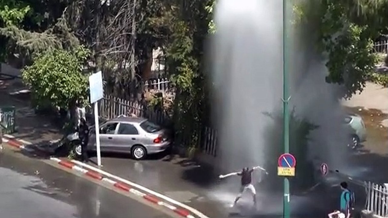 Um jovem tornou um acidente de carro num momento mágico