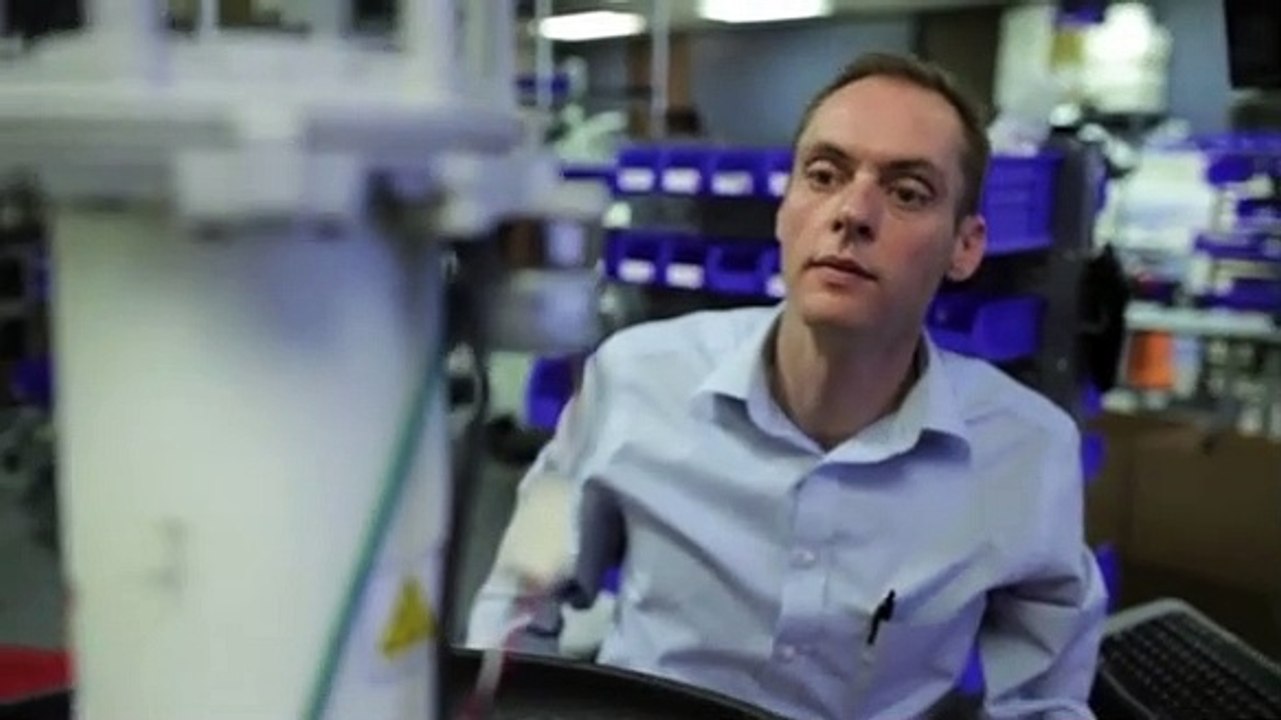 robot ebola