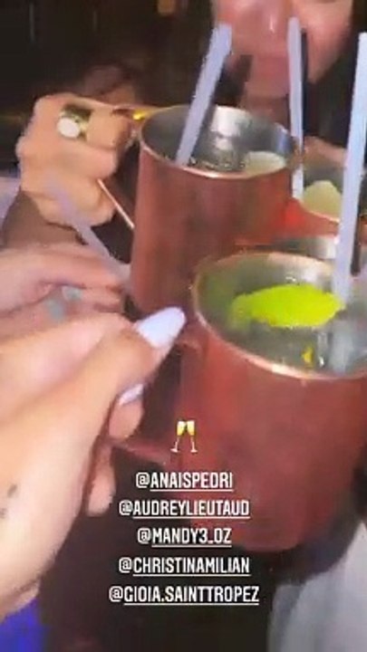 Christina Milian, Anais Pedri, Caroline Receveur et ses amies passent un bon moment !