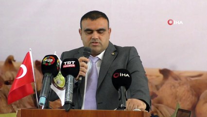 Nazilli'de sezonun ilk incirini Kaymakam Arısoy satın aldı