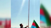 Afganların astığı bayrak ülkü ocakları tarafından indirildi