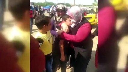 Kaybolan kardeşlerin ailesine kavuşma anı kamerada