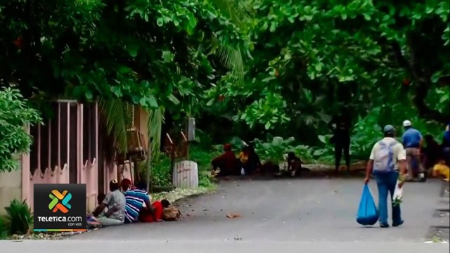 tn7-decenas-de-niños-migrantes-ingresan-al-pais-desde-panama-110821