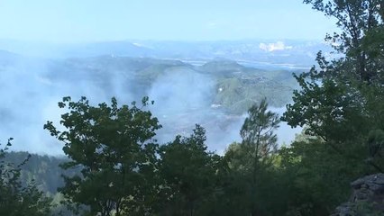 Bucak'taki orman yangınını söndürme çalışmaları sürüyor