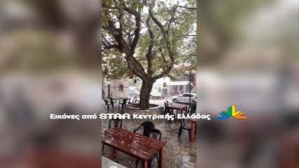 Χαλάζι στην πλατεία στο Κουμαρίτσι