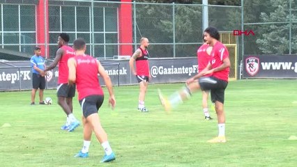 SPOR Erol Bulut: 50'ye yakın futbolcuya teklifte bulunduk ancak istenilen sonuca ulaşamadık