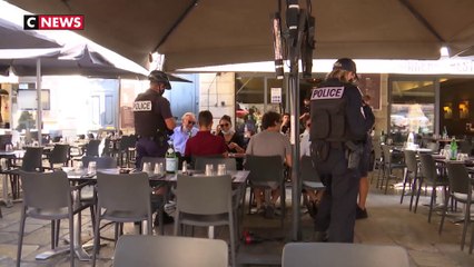 À Bordeaux, la police contrôle les pass sanitaires