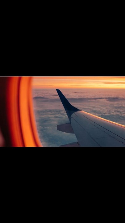 Here's What We Know About What Canada's Upcoming Vaccine Passport Will Look Like