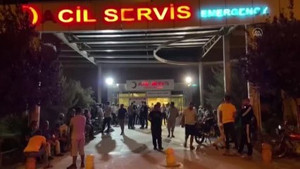 ŞANLUIRFA - Bıçaklı kavgada 1 kişi öldü, 2 kişi yaralandı