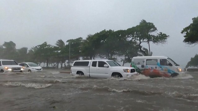 Fred submerges Dominican capital with flooding