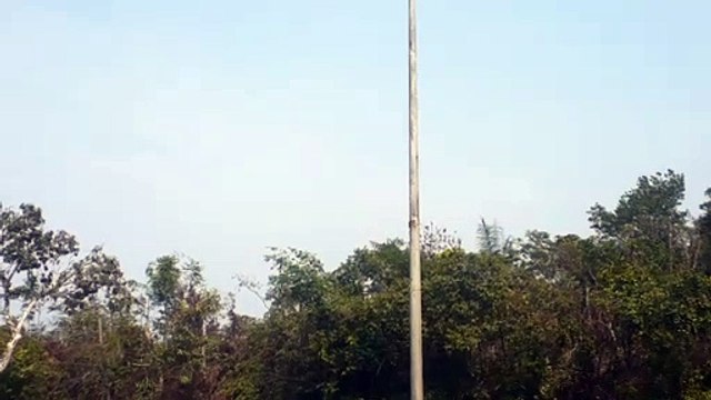 Embraer 195 PR-AUH na aproximação final antes de pousar em Manaus vindo de Santarém