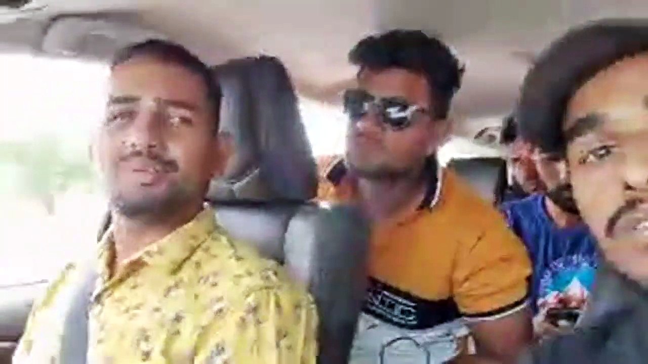 Jaldi Se Aa Jao Sb - Urgent