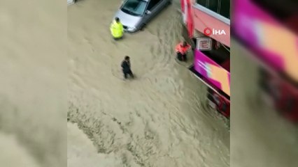 Türkeli sele teslim oldu