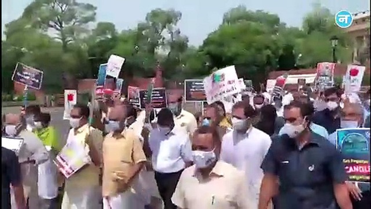 संसद से सड़क तक संग्राम! पेगासस, कृषि कानूनों के खिलाफ Rahul की अगुवाई में विपक्षी दलों का मार्च