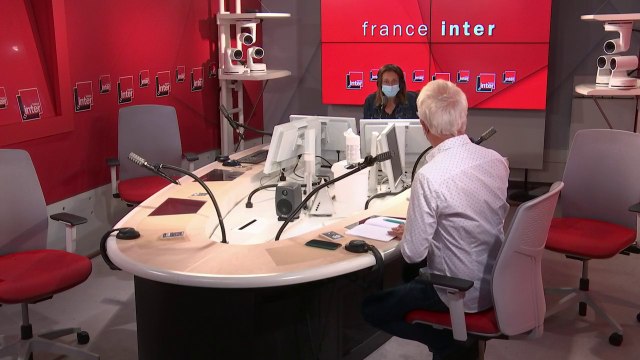 Sébastien Lecornu : Le taux d'incidence en Guadeloupe est de 1900 malades pour 100 000 habitants. On n'a jamais connu ça depuis le début de la pandémie. Un test PCR sur 4 est positif. Les patients qui se présentent à l'hôpital sont beaucoup plus jeunes.