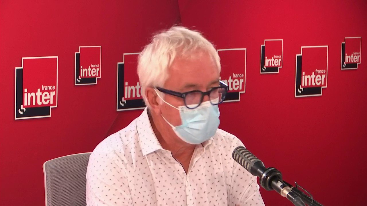 Gilles Pialoux : "La Collectivité territoriale de la Martinique a voté contre l'extension du pass sanitaire, contre l'obligation vaccinale (...). Même les autorités locales ont une responsabilité. La vaccination ne règlera pas la situation actuelle."