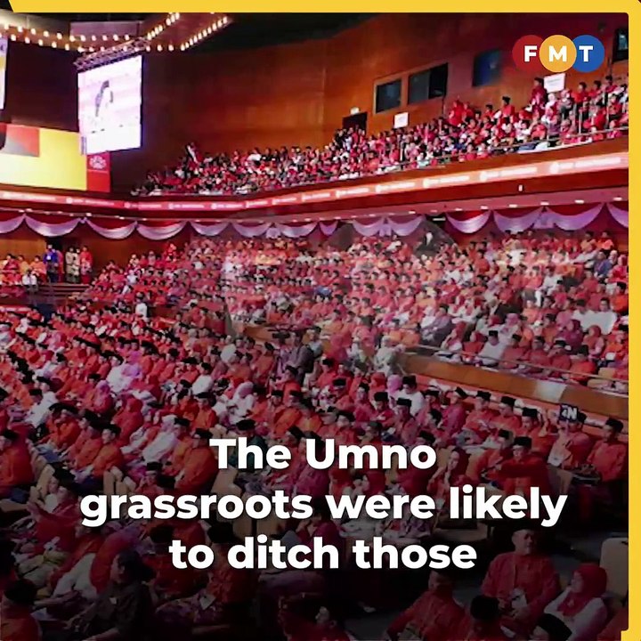 Don’t delay, leave now, Umno divisions warn ministers, deputies