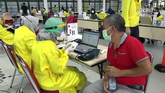 PRESISI Update 16.00 WIB : Kapolri Tinjau Vaksinasi Covid-19 di Universitas Indonesia