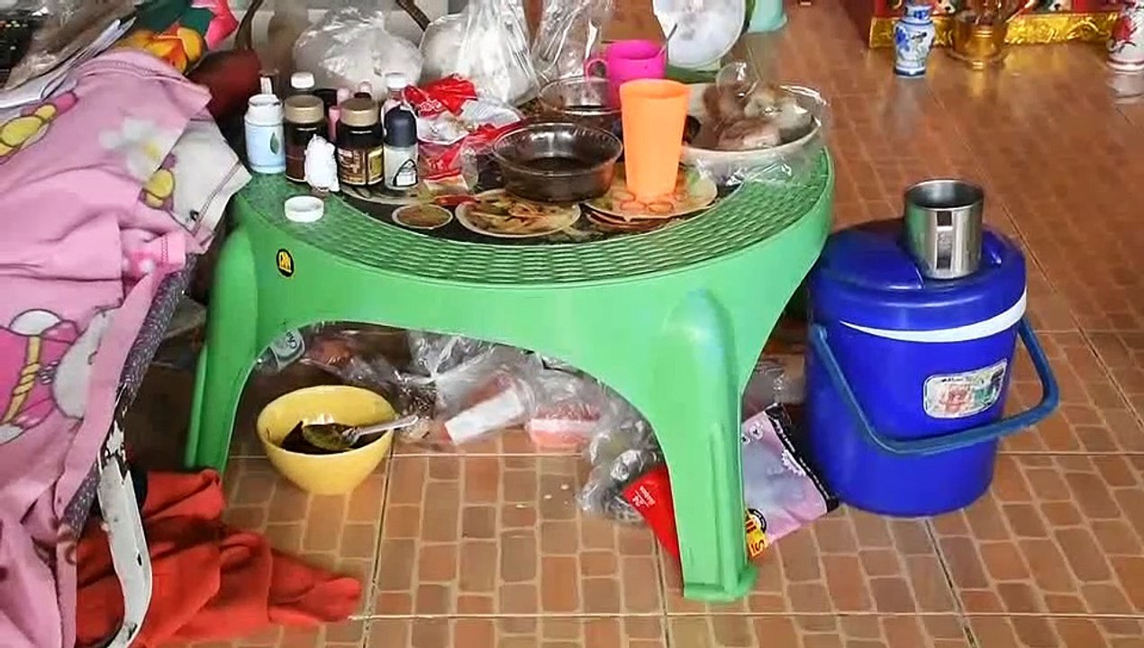 ศรีสะเกษ แม่ร่ำไห้ถูกธนาคารดังหลอกให้นำเงินไปปิดบัญชี