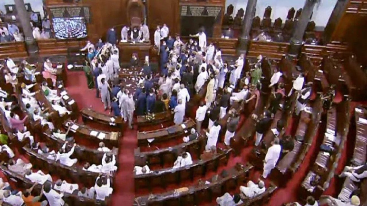 Politics intensifies over scuffle between marshals and MPs