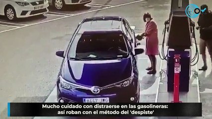 Mucho cuidado con distraerse en las gasolineras: así roban con el método del 'despiste'