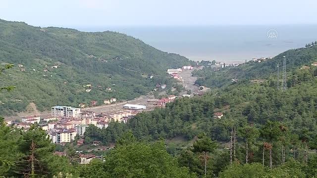 Son dakika gündem: KASTAMONU - Sel felaketinin yaşandığı Bozkurt ilçesinde arama kurtarma çalışması devam ediyor (5)