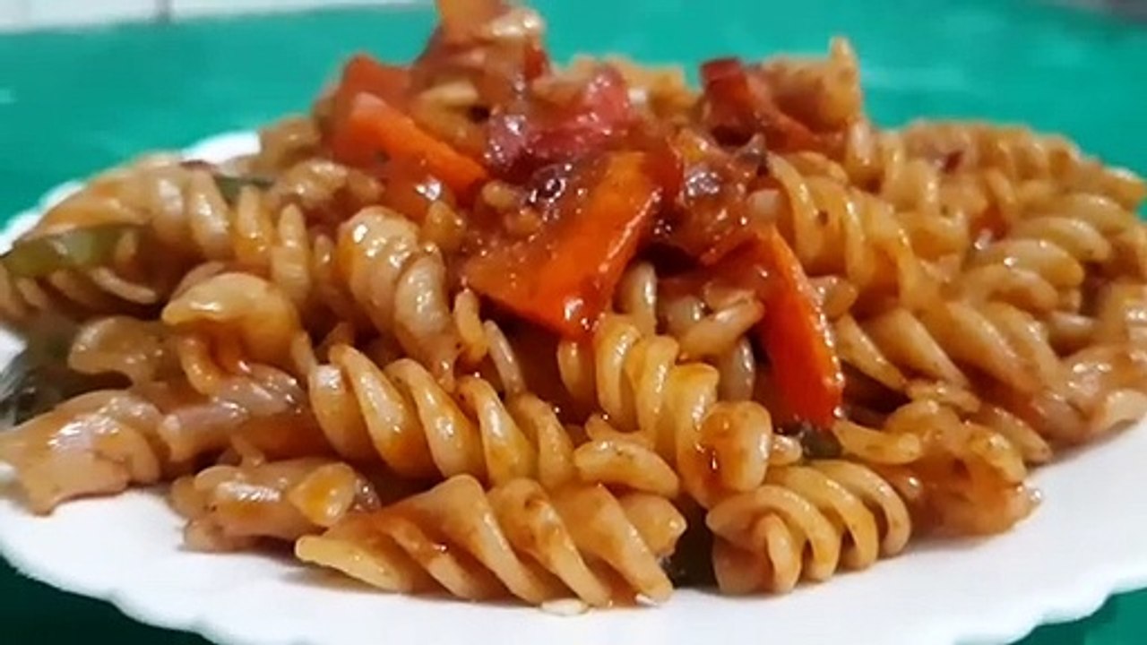Desi Masala Pasta I Indian Style Masala Pasta Recipe  I Quick Masala Pasta Recipe I Pasta Recipe Iby Safina Kitchen