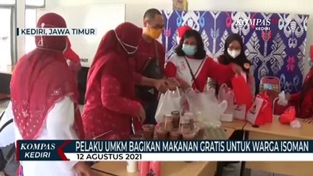Pelaku UMKM Kota Kediri Bagikan Ratusan Paket Makanan Bagi Warga Isoman