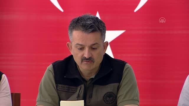 Pakdemirli: (Sinop, Kastamonu, Bartın) Yarın ve cumartesi ağır yağışın olacağını ve meteorolojik riskin devam ettiğini bildirmek istiyoruz