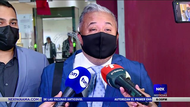 Más de novecientas hojas han leídas en el juicio del expresidente Martinelli hasta el día de hoy - Nex Noticias