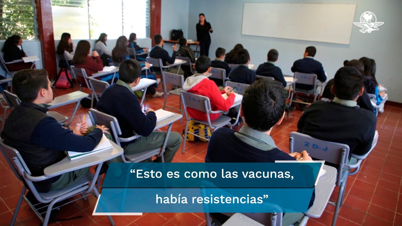 AMLO asegura que para el regreso a clases presenciales cuenta con el respaldo del SNTE