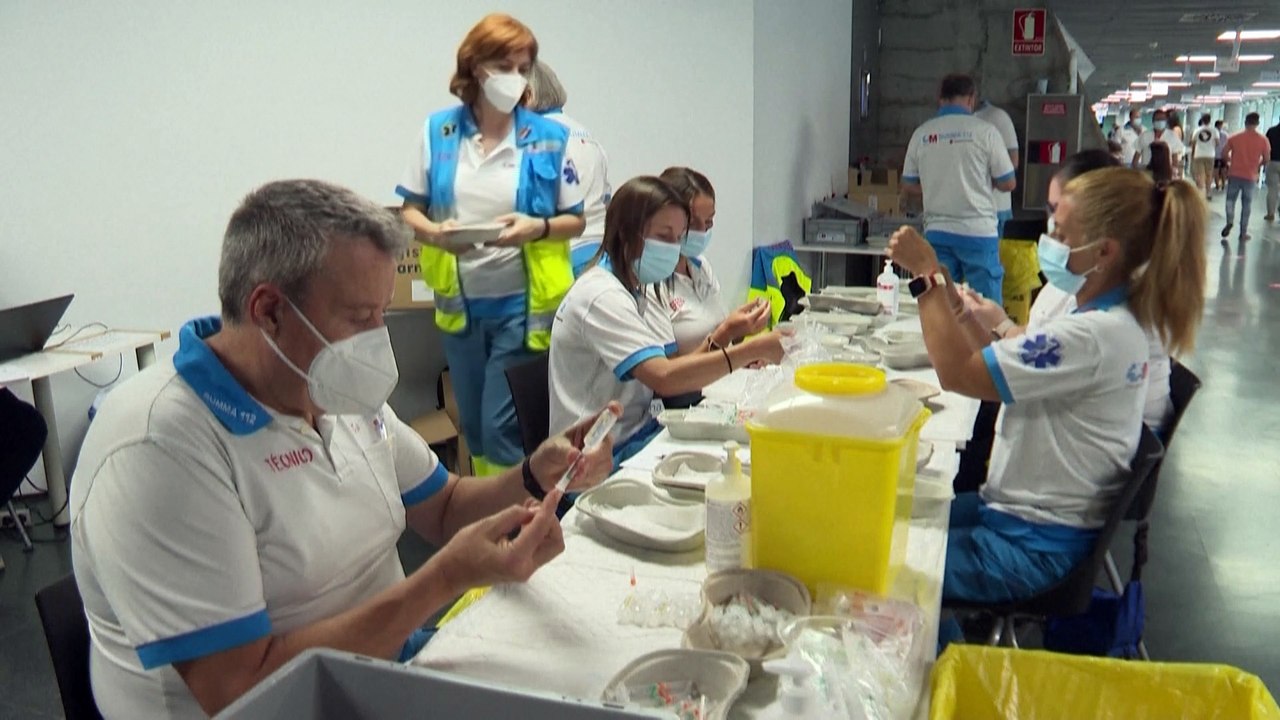 72 Prozent ein Mal geimpft - Spanien als Vorbild