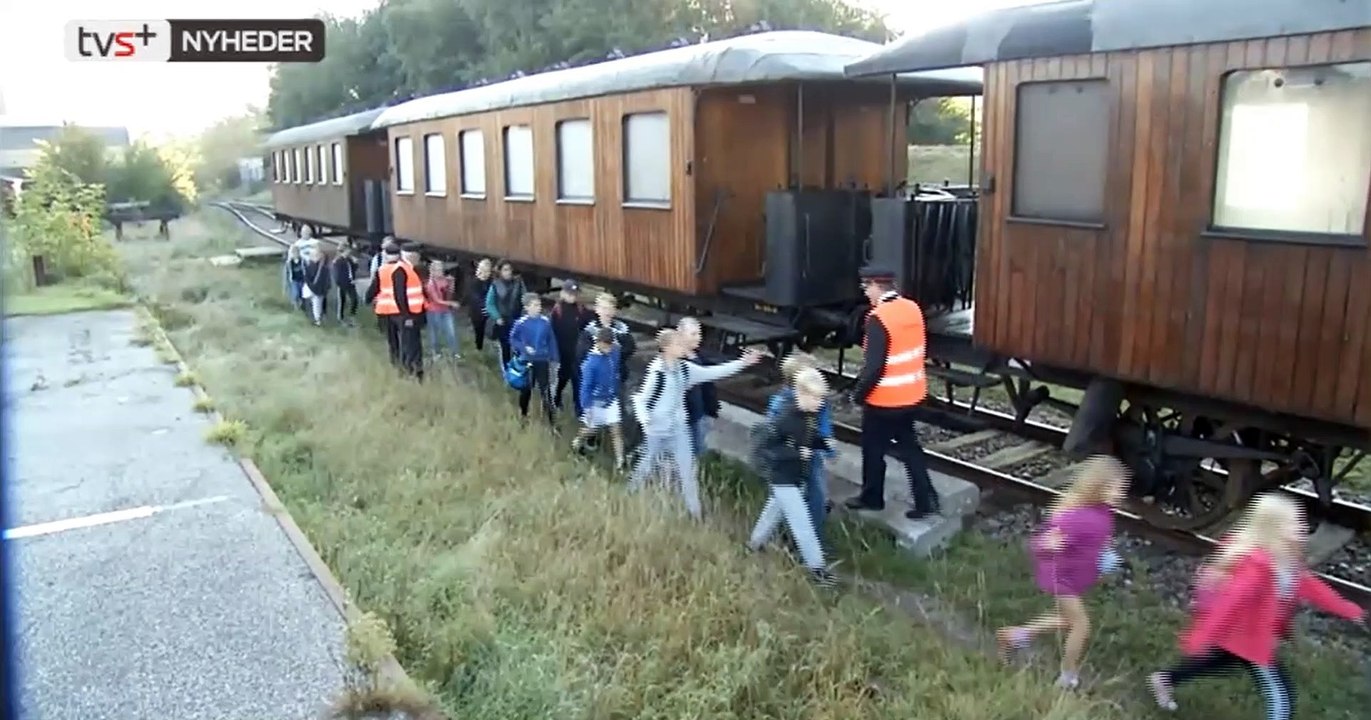 Skoleudflugt som i gamle dage | Sct. Severin Skole | Veteranbanen "Haderslev - Vojens" | VHV | 12 September 2014 | TV SYD - TV2 Danmark