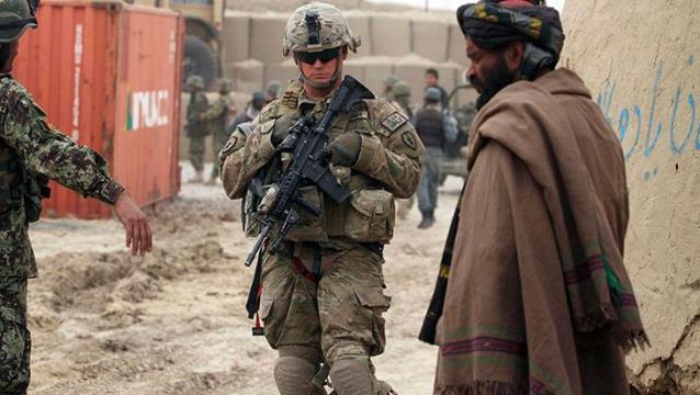 ABD, İngiltere ve Almanya peş peşe aynı sözlerle çağrı yaptı! Afganistan'dan büyük tahliye başlıyor