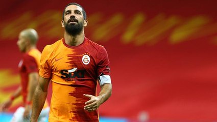 Arda'nın St. Johnstone maçı performansı Galatasaray taraftarını çok öfkelendirdi! Paylaşımlar 15 bini geçti
