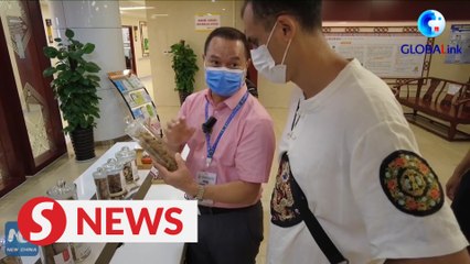 Brazilian TCM enthusiast vlogs about Zhuang therapy experience